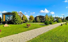 Giżycko - Żywki, Masuria Resort Village, całoroczne domki z widokiem na jezioro